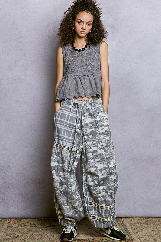 Embroidered Bow Eyelit Tank