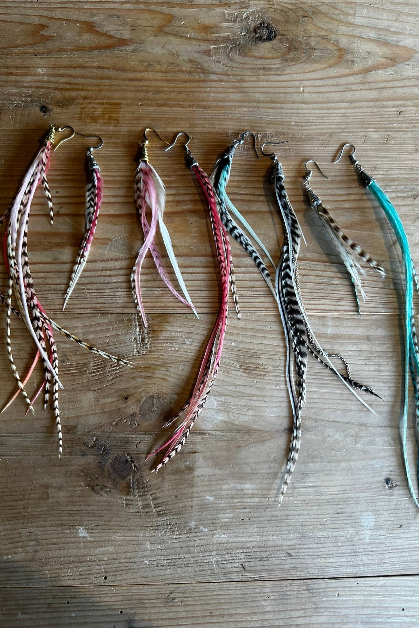 Short Feather Earring
