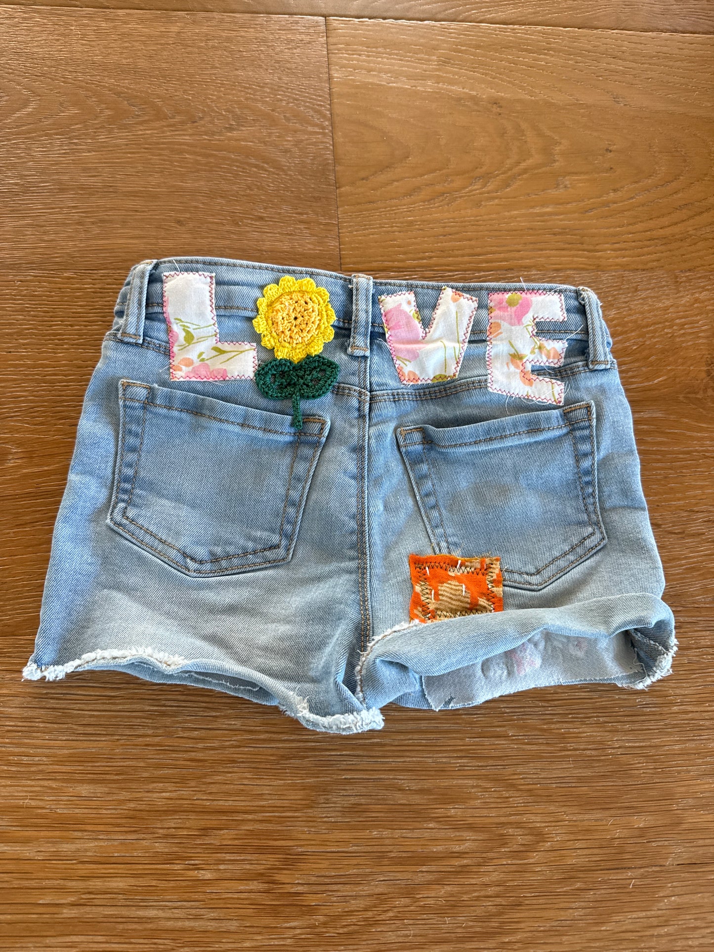 Size 5 Kids Love Shorts