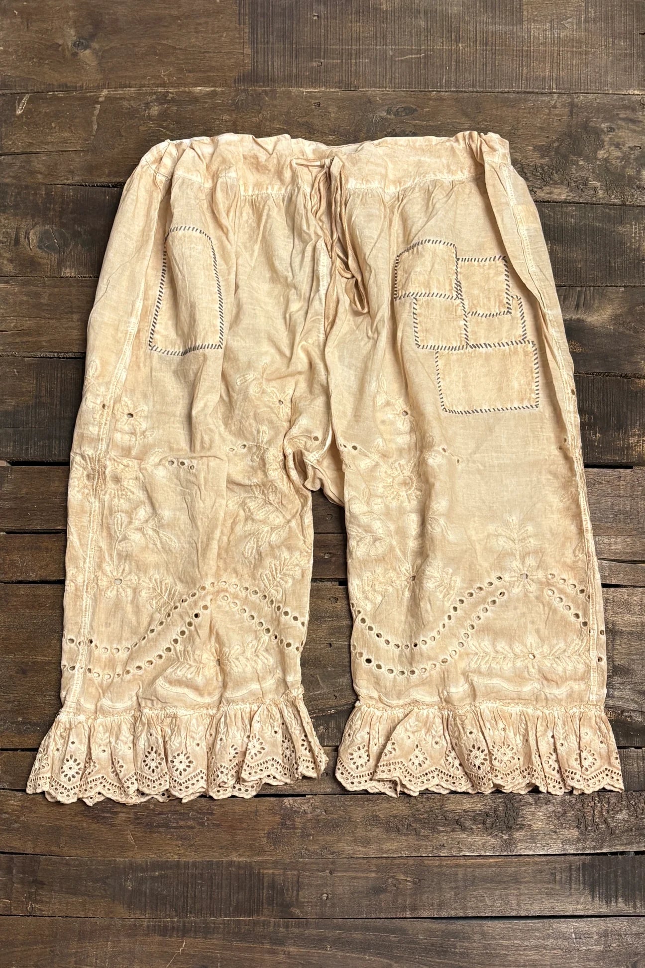 Softly Worn Eyelet Bloomers