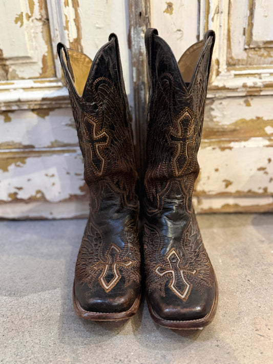 Size 9.5 Loved Cowboy Boots