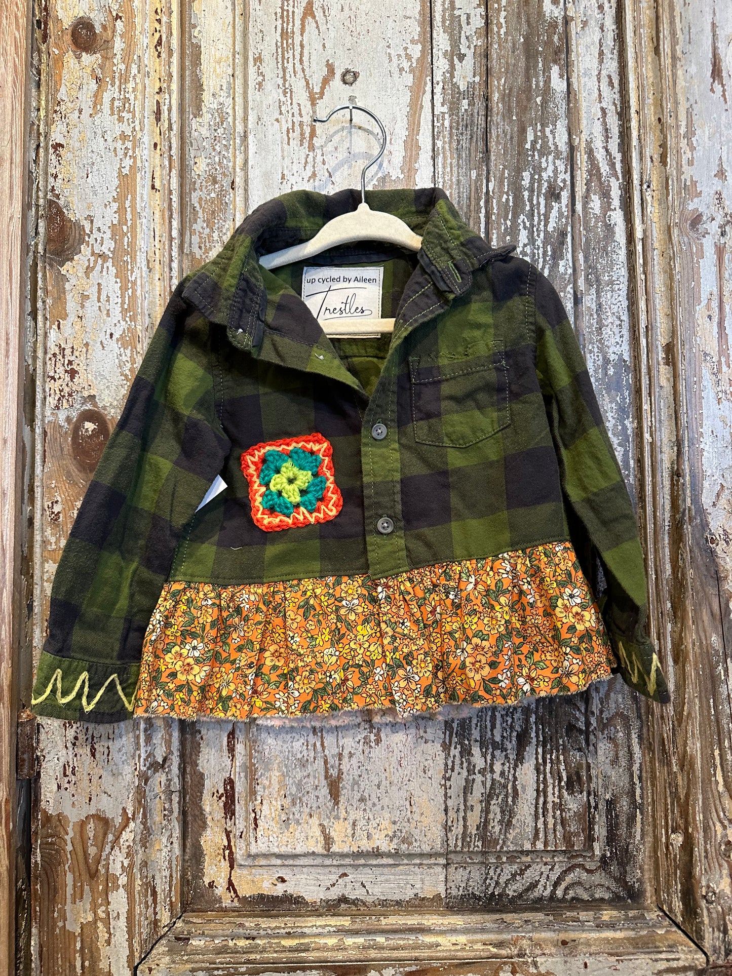 2T Ruffled Crochet Plaid