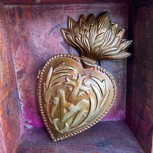 Jesus Through Mary Heart Box