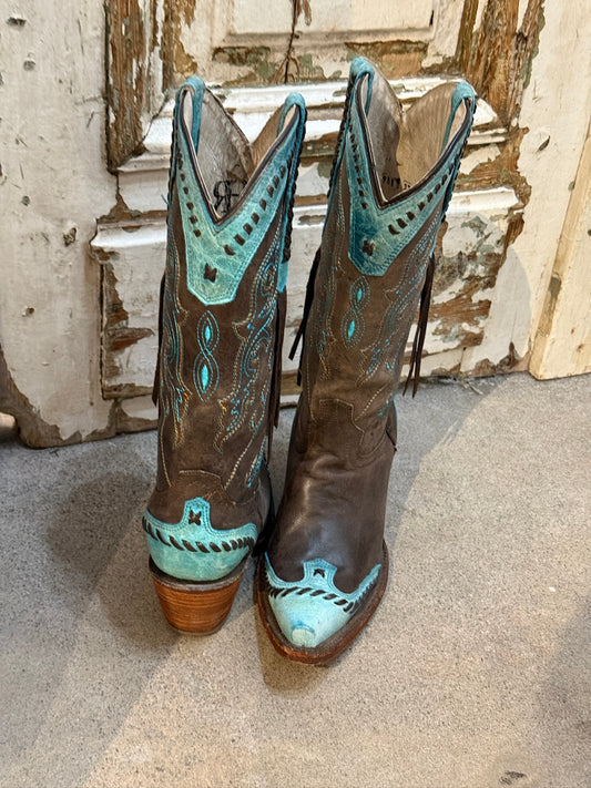 Size 6 Loved Cowboy Boots