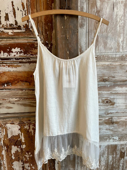 Lace Ruffle Sleeveless Cami