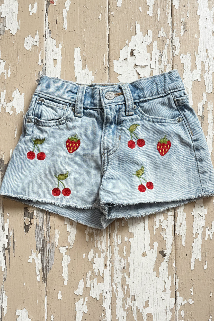 Size 5 Kids Love Shorts