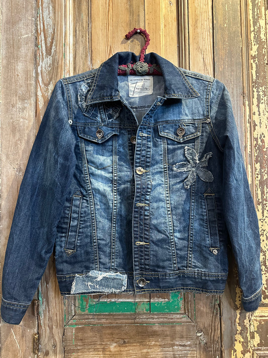 Small Scrappy Surf Jacket