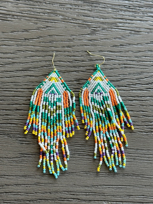 8400 Triangle Seed Earrings