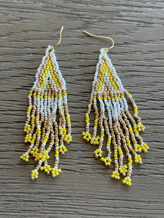 8394 Triangle Seed Earrings