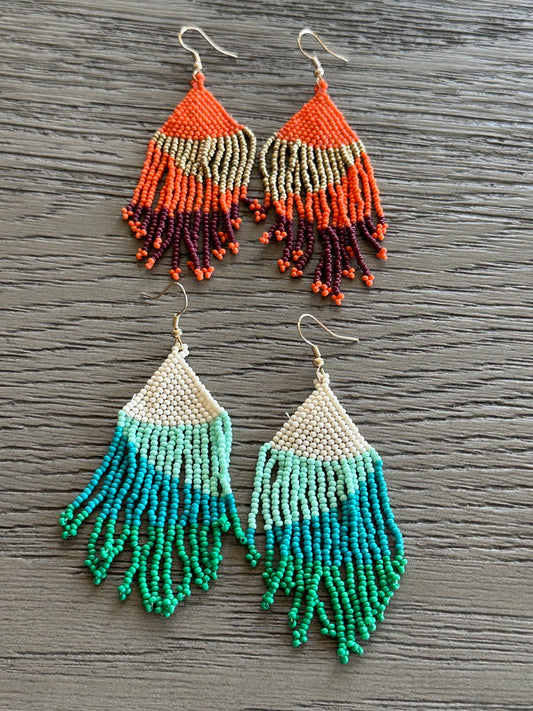 8395 Triangle Seed Earrings