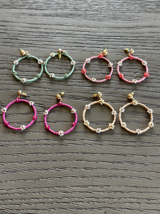 8414 Hoop & Daisy Earrings