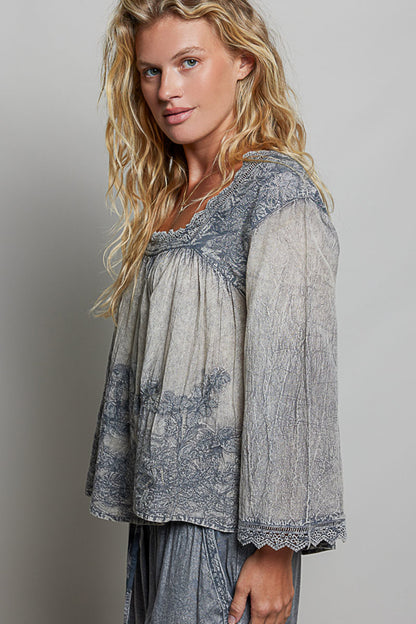 Hankerchief Embroidery Top