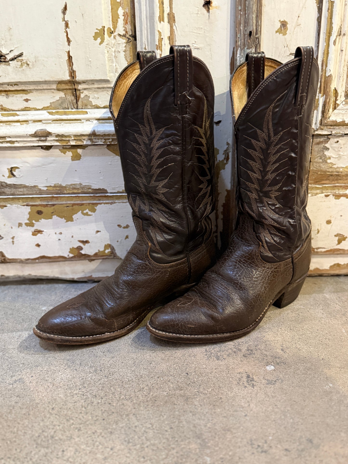 Size 8.5 Loved Cowboy Boots
