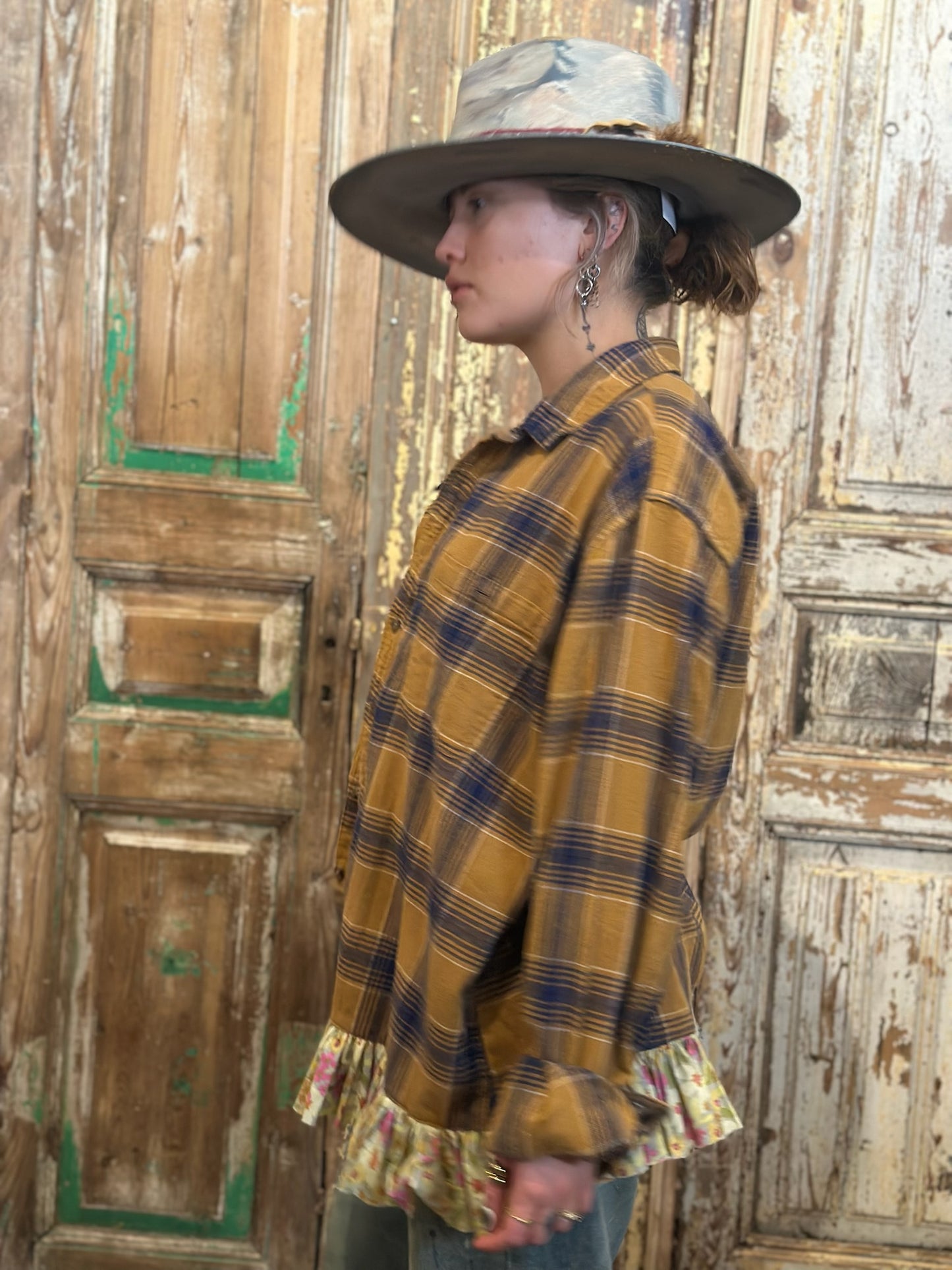 XLarge Ruffled Flannel