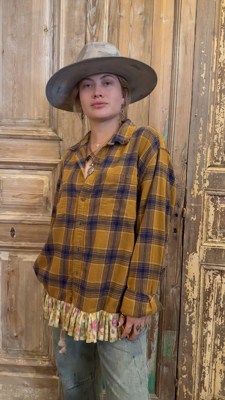 XLarge Ruffled Flannel