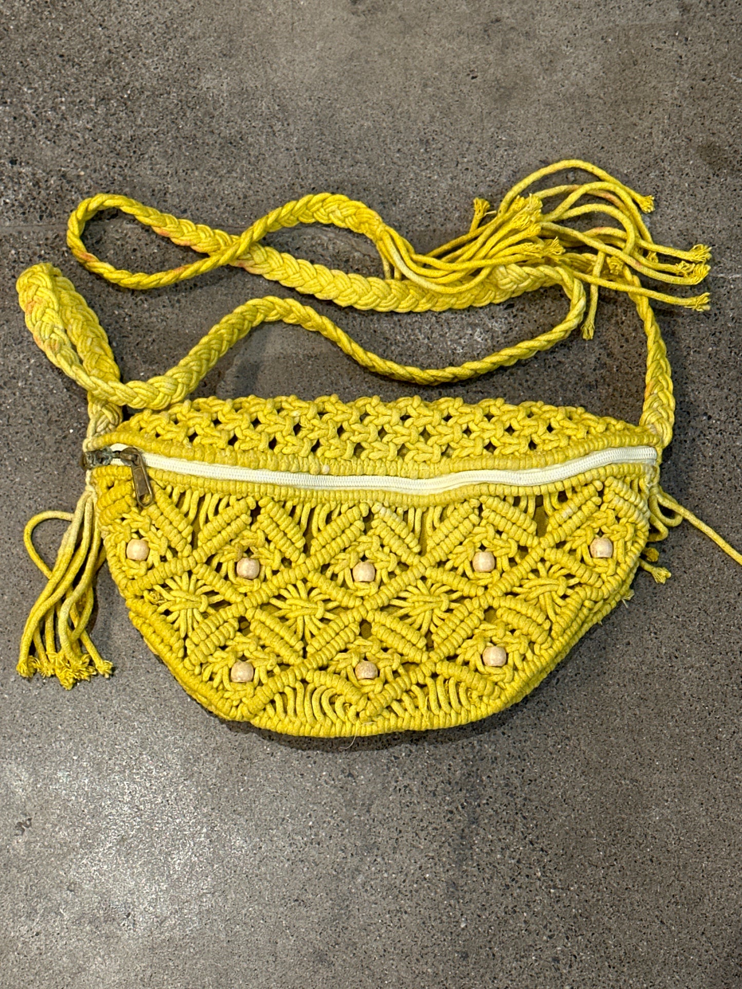 Colored Macrame Fanny-9962