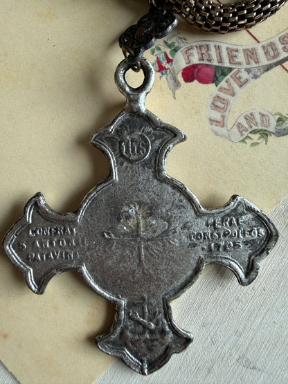 4 Way Cross