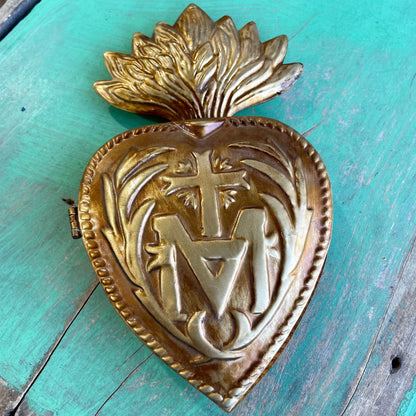 Jesus Through Mary Heart Box