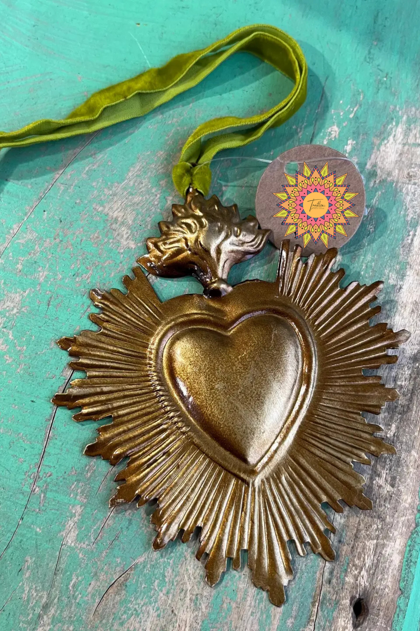 Small Rays Sacred Heart Ornament