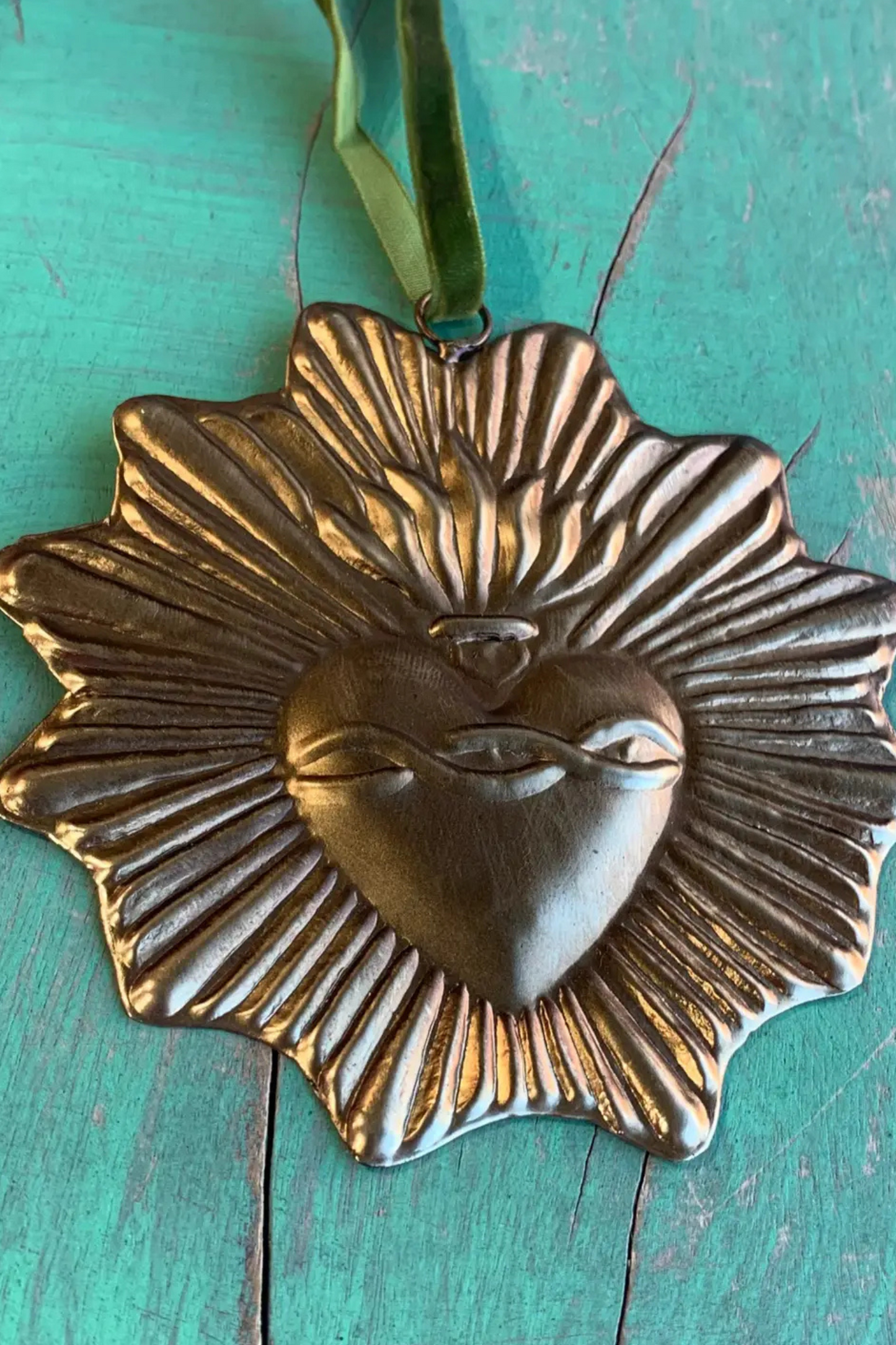 Small Round Sacred Heart Ornament