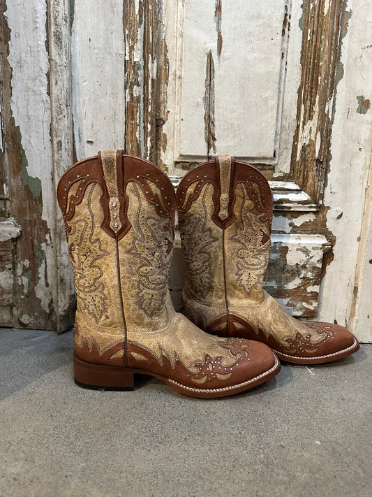 Size 10 Loved Cowboy Boots