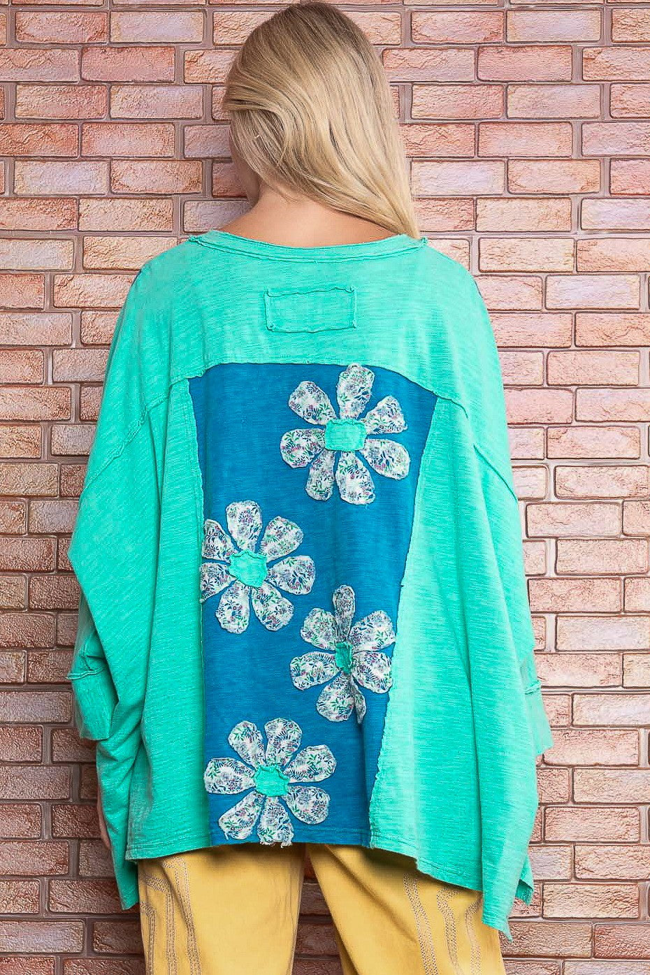 Daisy Applique Tee