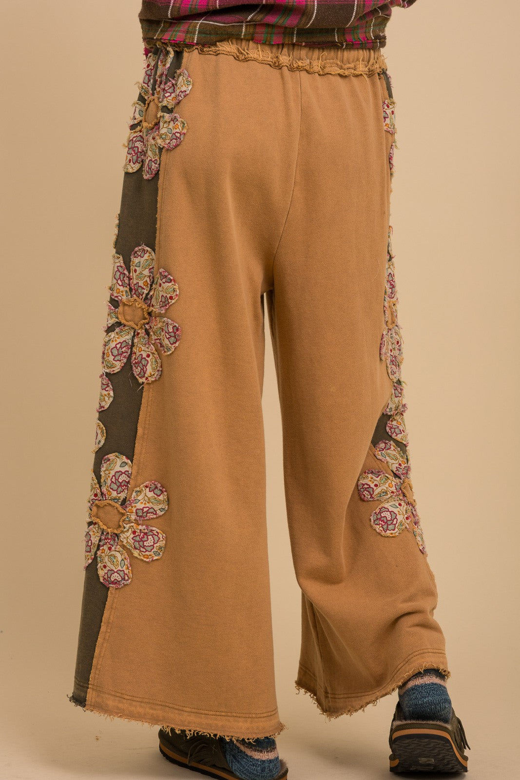Flower Patch Knit Pants