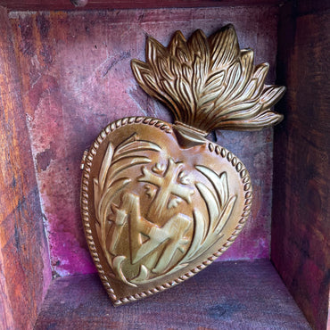 Jesus Through Mary Heart Box