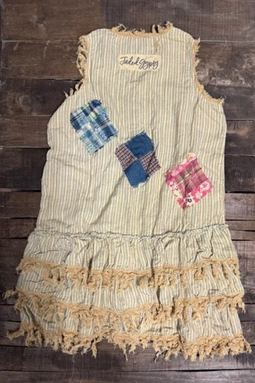 Garden Sculpture Duster