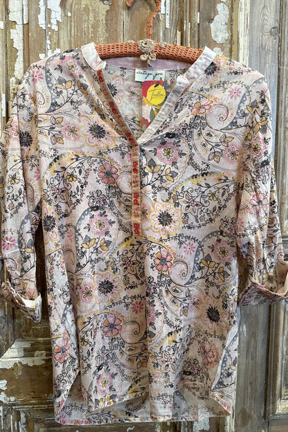 1/4 Front Ribbon Blouse