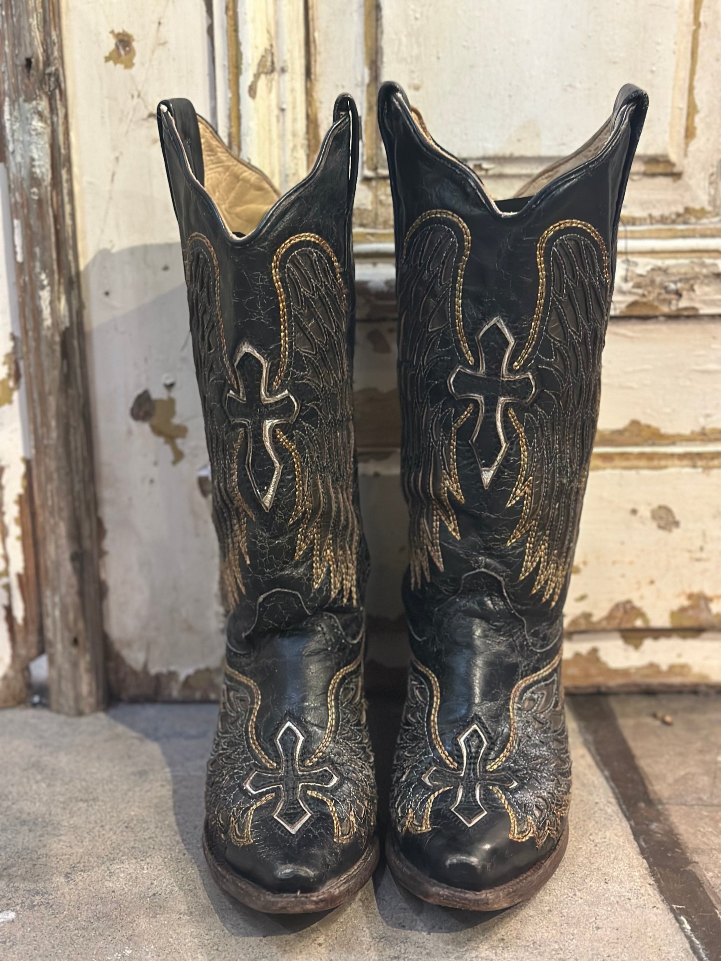 Size 6 Loved Cowboy Boots