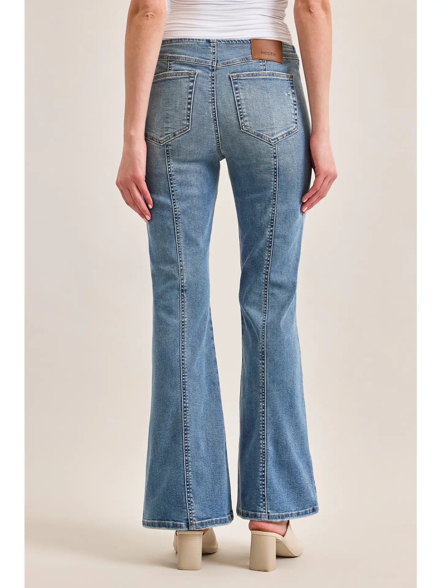70's Lace Up