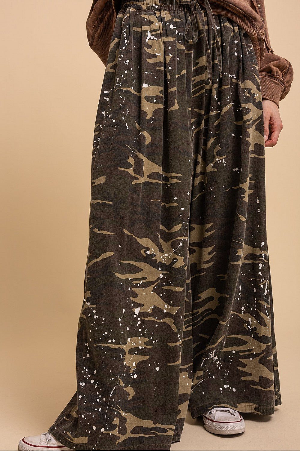 Wide Leg Camo Pants