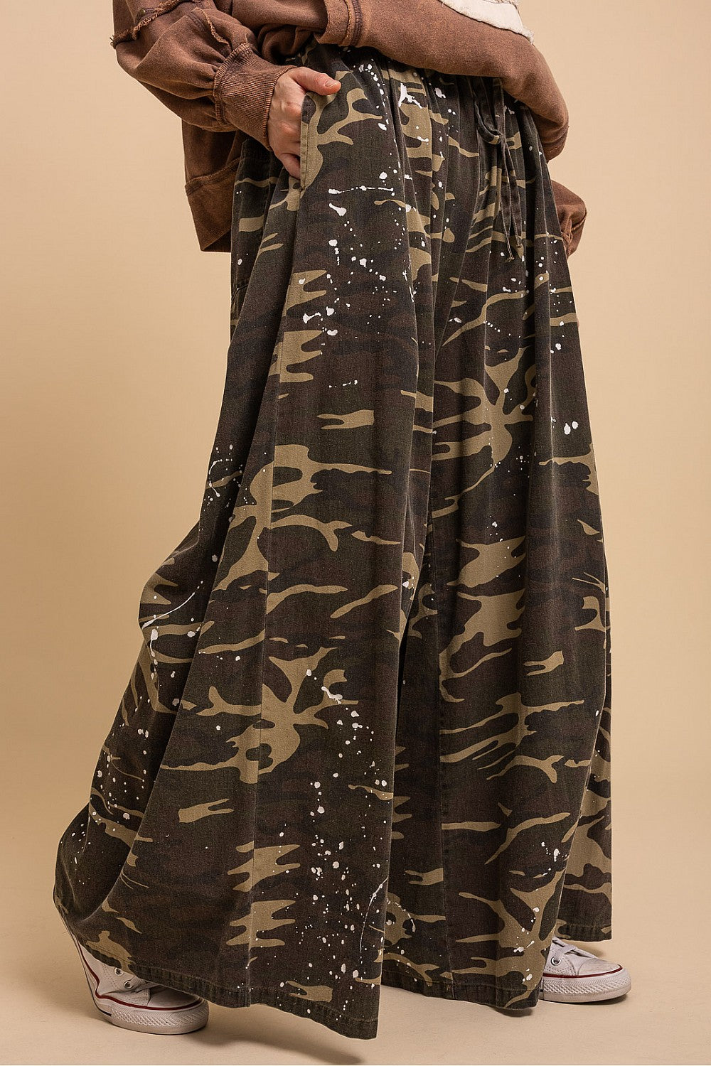 Wide Leg Camo Pants