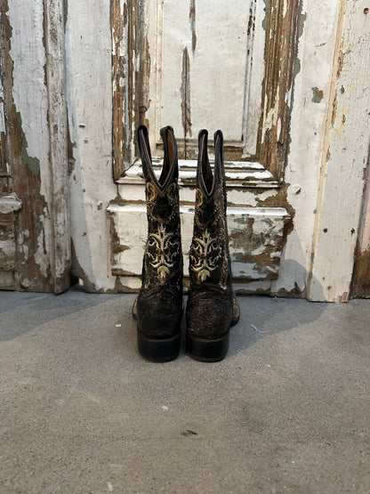 Size 7 Loved Cowboy Boots