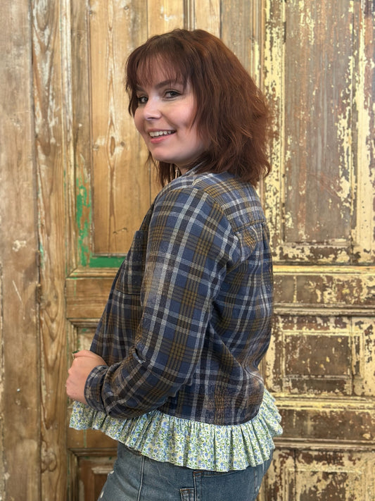 Medium Ruffled Flannel