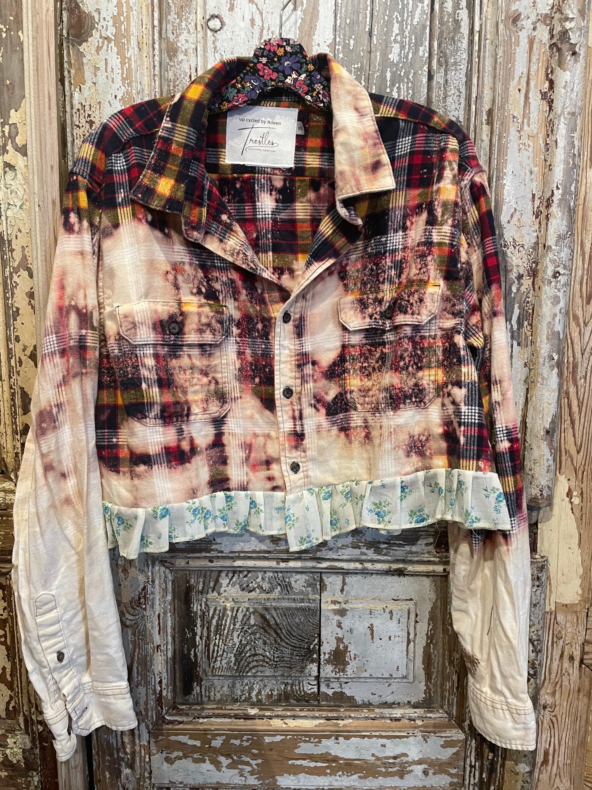 Simple Ruffled Cropped Flannel