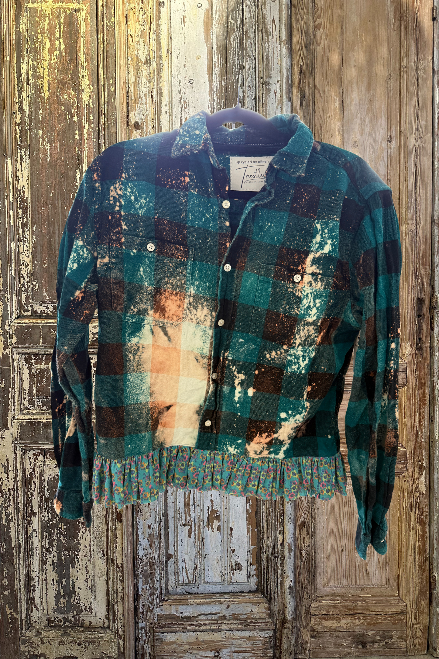 Medium Ruffled Flannel