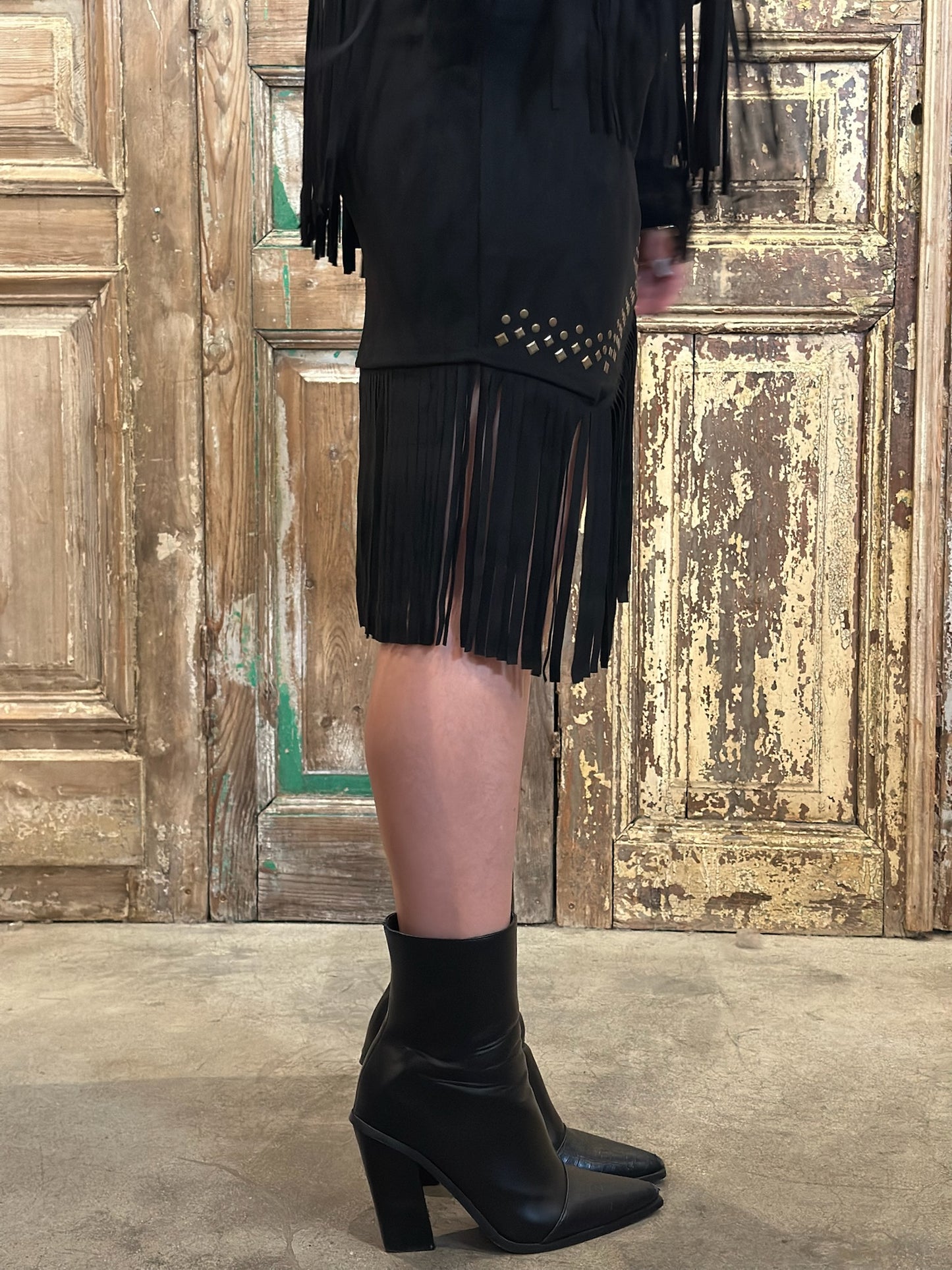 Studs Fringe Suede Skirt