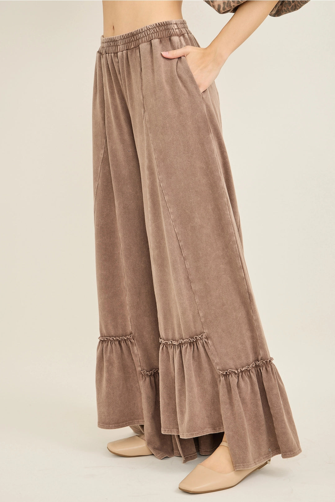 Uneven Hem Ruffle Pants