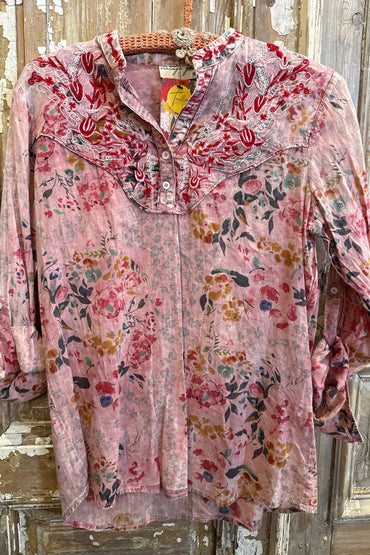 1/4 Front Embroidered Yoke