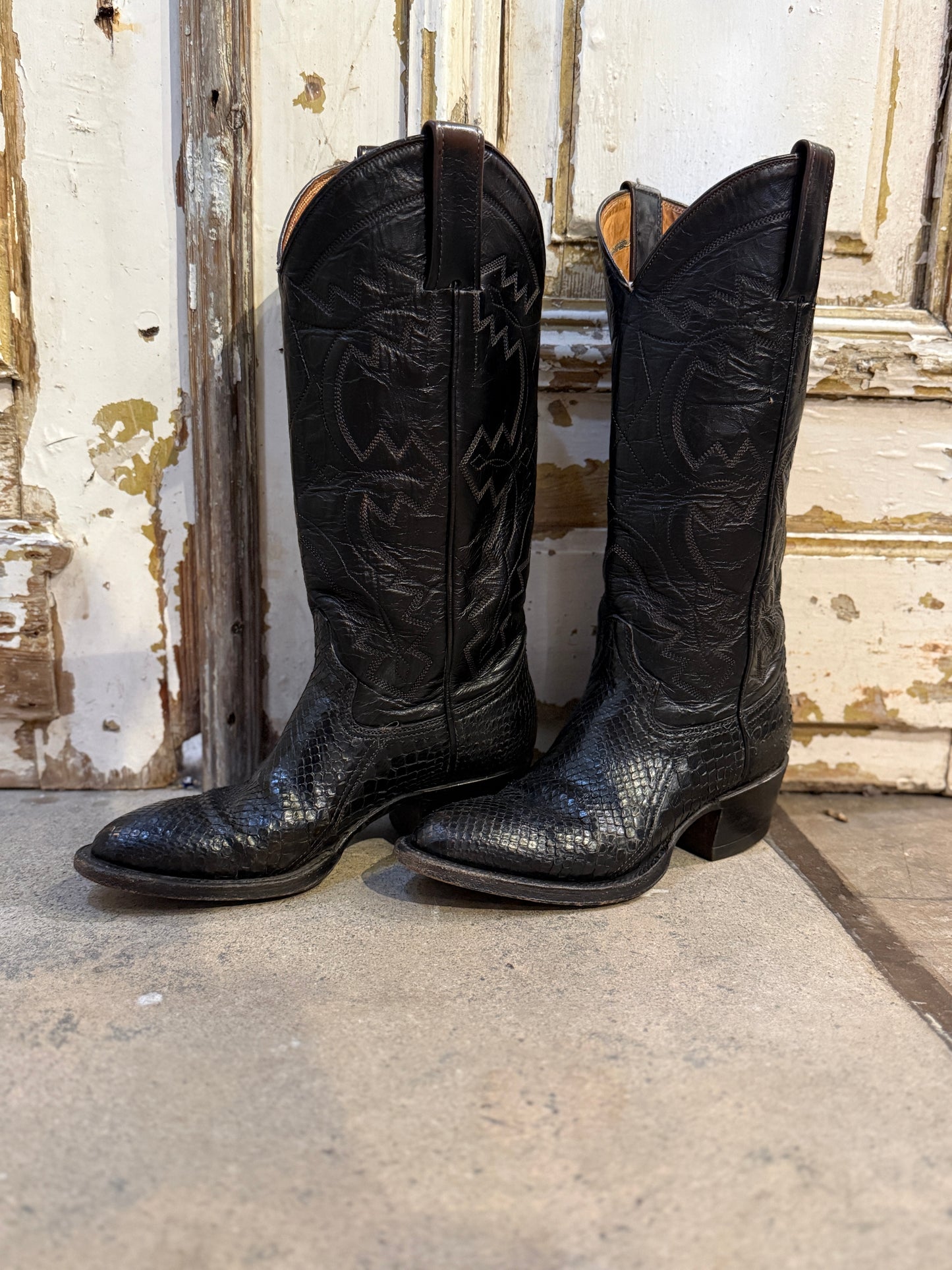 Size 6 Loved Cowboy Boots