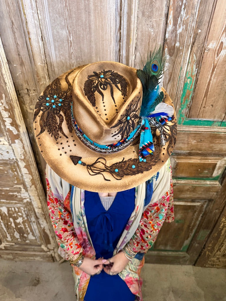 Arrow Feather Hat