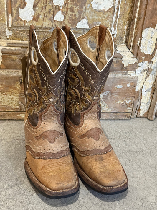 Size 8.5 Loved Cowboy Boots