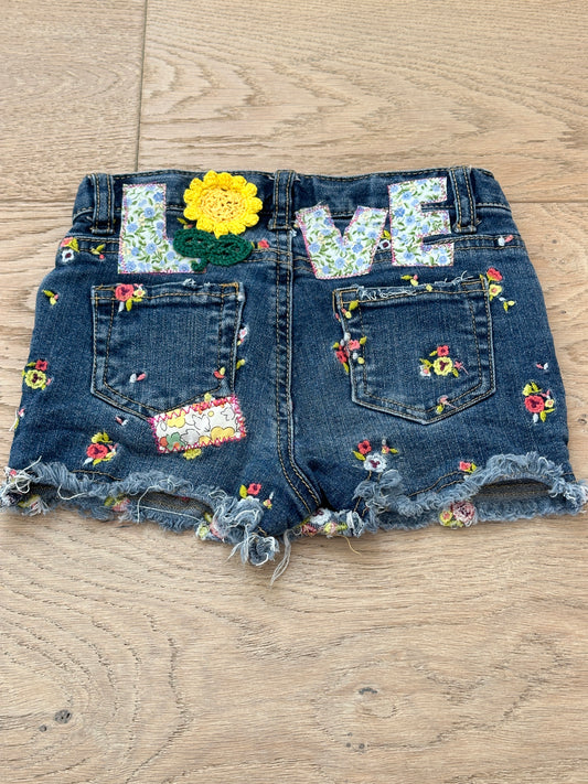 Size 5 Kids Love Shorts