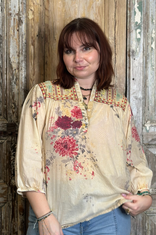 1/4 Front Floral Blouse