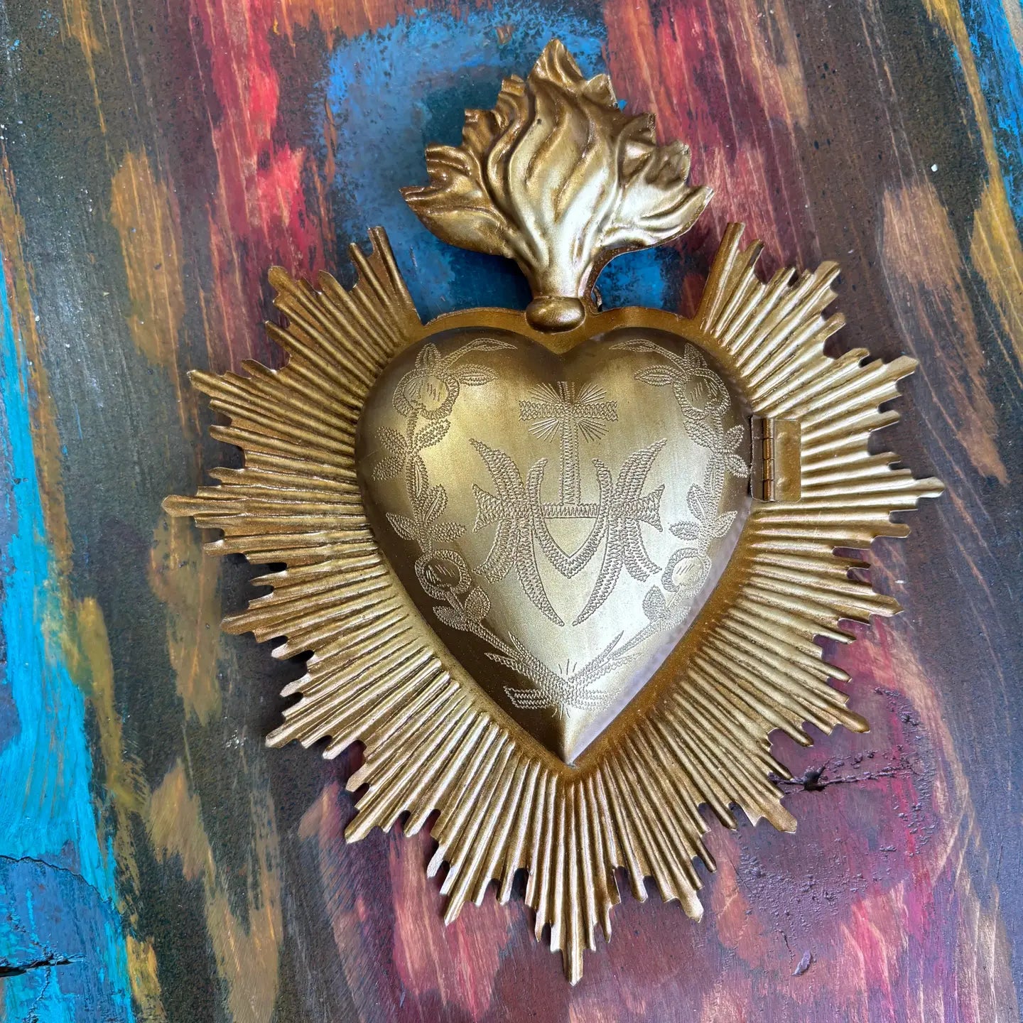 Flaming 8" Heart Box