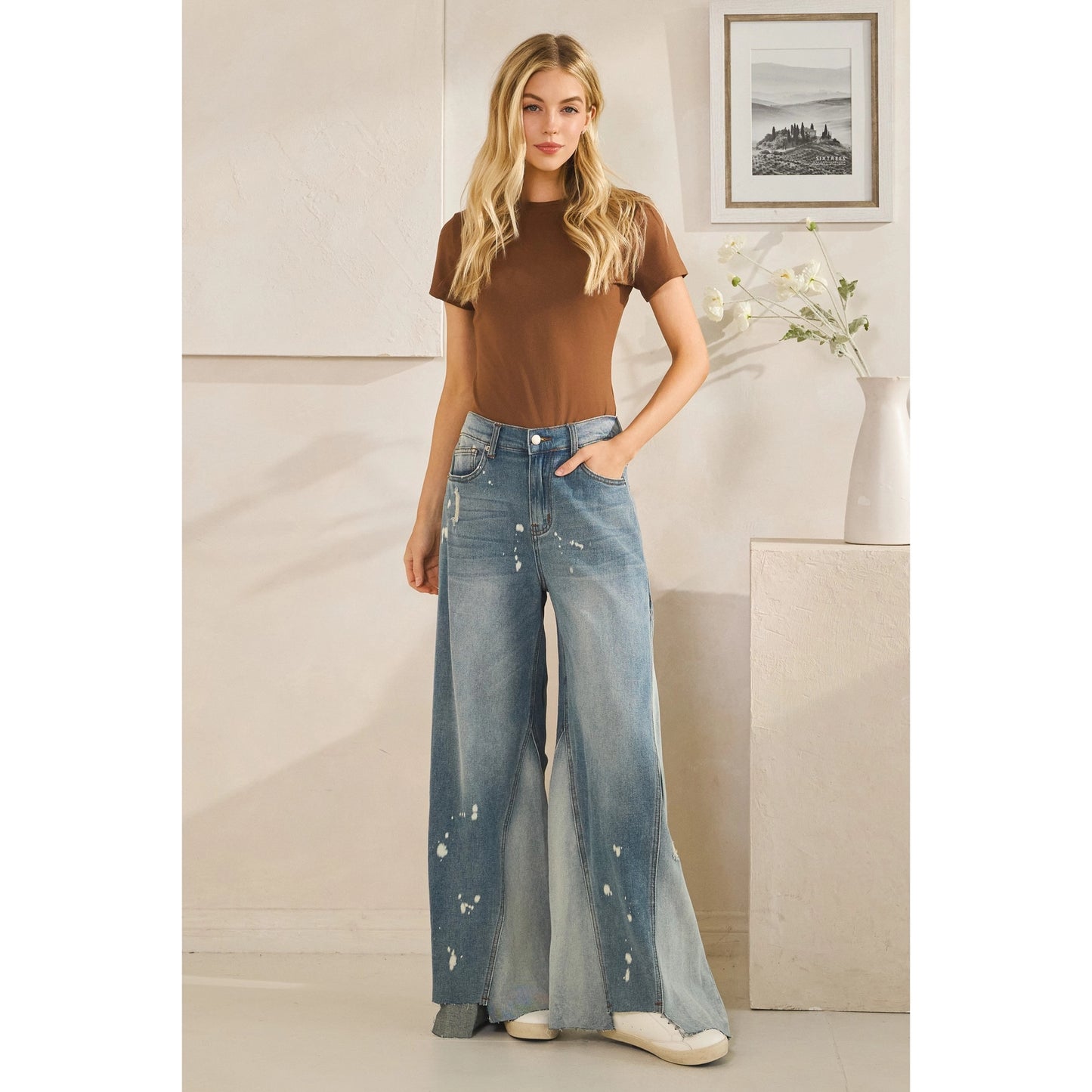 Bleached Wide Leg Jeans