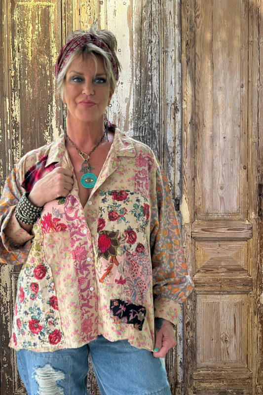 Floral Gardens Walks Top