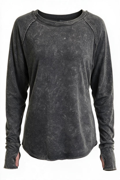 Thumbhole Scoop Top